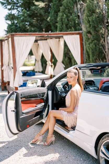 Инструменты для демонтажа: отвертки, шпатели, пинцеты