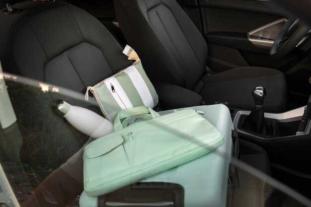 Задний диван ВАЗ 2107: практическое руководство по выбору и ремонту